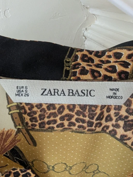 Zara | Leopard & Chain Print Blouse in Black and Tan - Picture 2 of 2